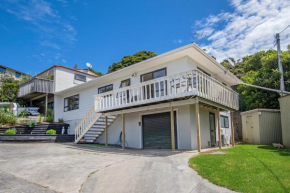 Dolphin Hideaway - Tutukaka Holiday Bach